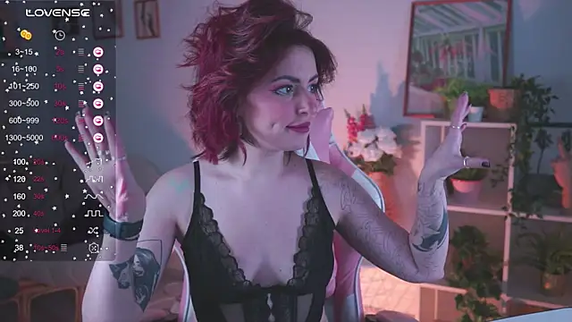 Lana  May online show from 14, 12, 2024