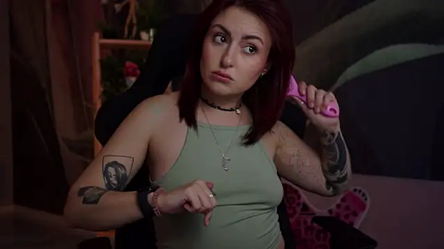 Lana  May online show from 18, 9, 2025