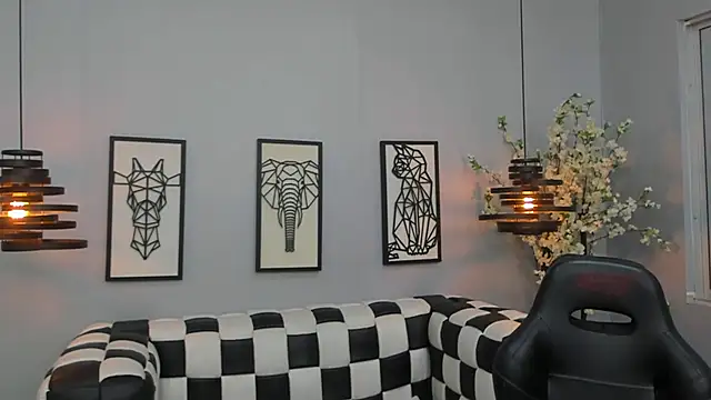 SARAFOXX  online show from 30, 1, 2025