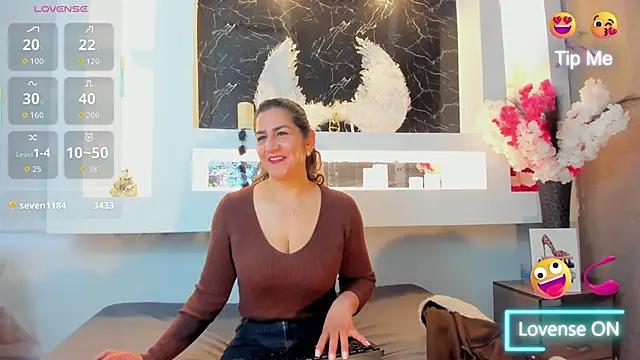 Snapshot of Cinthya_mjs chatting on 10, 9, 2025 Cinthya mjs online show from 10, 9, 2025