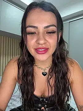 Snapshot of carol_amorim chatting on 14, 12, 2024 carol amorim online show from 14, 12, 2024