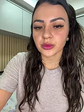 Snapshot of carol_amorim chatting on 14, 12, 2024 carol amorim online show from 14, 12, 2024