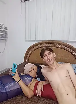 Milfvalesk online show from 13, 10, 2025