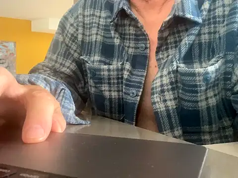 Toy-Daddy online show from 13, 9, 2025