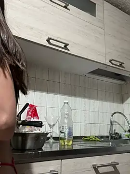 Snapshot of Melody_Ds chatting on 19, 12, 2024 Melody Ds online show from 19, 12, 2024