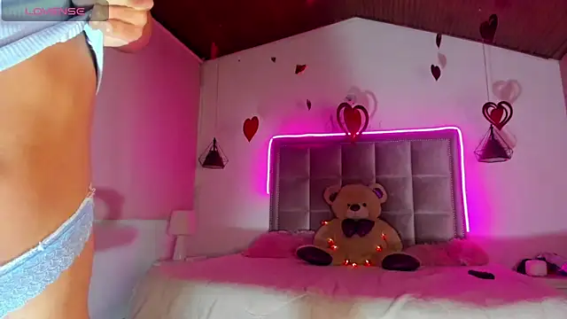 Snapshot of Melody_Ds chatting on 22, 2, 2025 Melody Ds online show from 22, 2, 2025