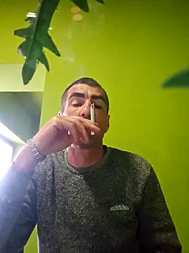 Gabesz1986xh online show from 20, 4, 2026