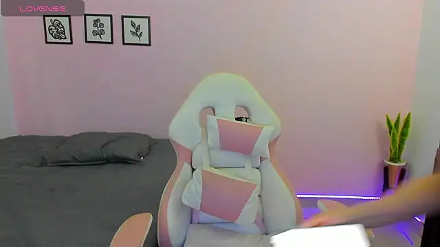 sophie pazz online show from 14, 11, 2025