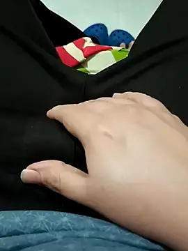 Snapshot of beautiful_hands_ chatting on 12, 12, 2024 beautiful hands online show from 12, 12, 2024