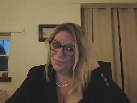 Snapshot of Silkesquirt chatting on 10, 1, 2025 Silkesquirt online show from 10, 1, 2025