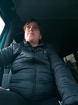 larylary6969 online show from 4, 3, 2025