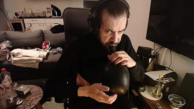 P4RtYBOII92 online show from 4, 2, 2026