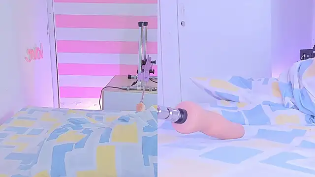 Snapshot of pamela_cm chatting on 6, 3, 2025 pamela cm online show from 6, 3, 2025