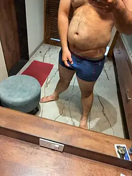 versatile guy01 online show from 18, 10, 2025