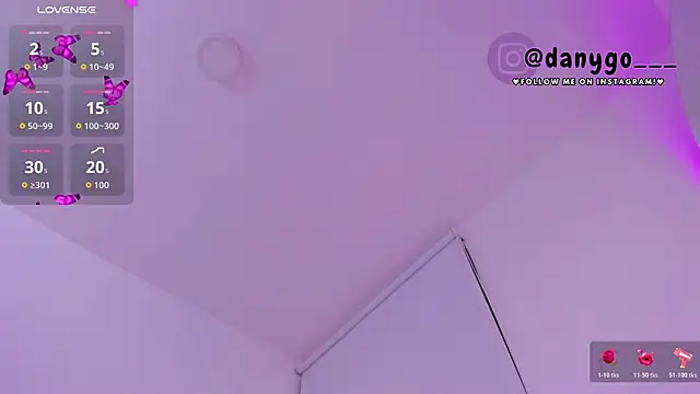 ZarianaEvanz online show from 25, 10, 2025