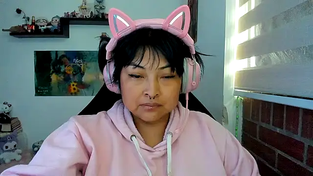 Shaddycute  online show from 11, 3, 2026