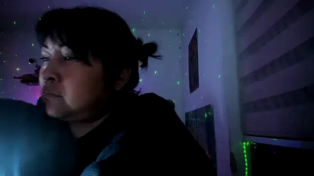 Shaddycute  online show from 25, 3, 2026