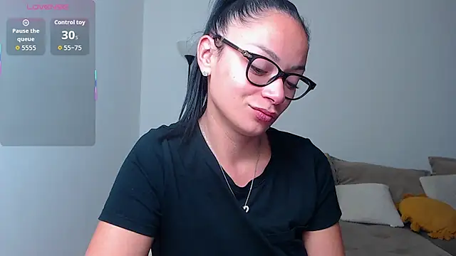 Snapshot of BabySerene chatting on 3, 11, 2025 BabySerene online show from 3, 11, 2025