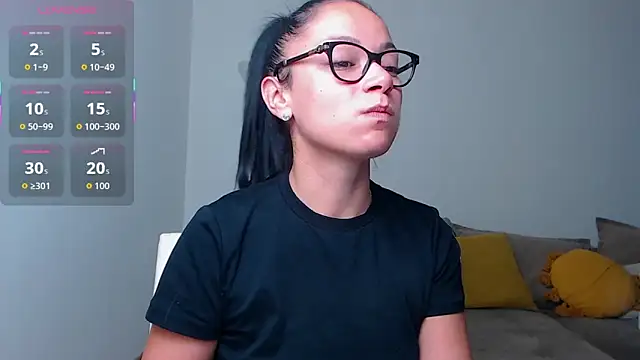 Snapshot of BabySerene chatting on 9, 11, 2025 BabySerene online show from 9, 11, 2025