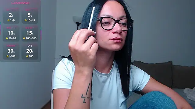 Snapshot of BabySerene chatting on 21, 11, 2025 BabySerene online show from 21, 11, 2025