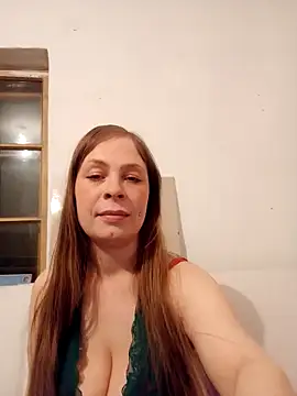 katiestevens online show from 14, 3, 2025