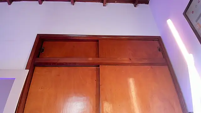 Salomesimos1 online show from 22, 1, 2025