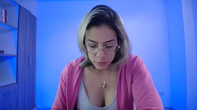 candydowson1 online show from 18, 11, 2025