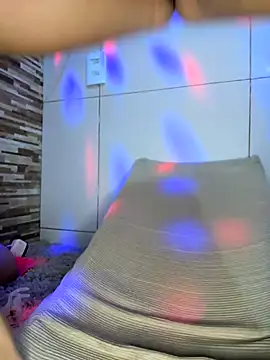 Snapshot of exquentadamay chatting on 20, 11, 2025 exquentadamay online show from 20, 11, 2025