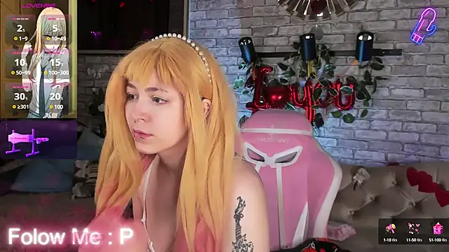 Alex Howell online show from 28, 2, 2025