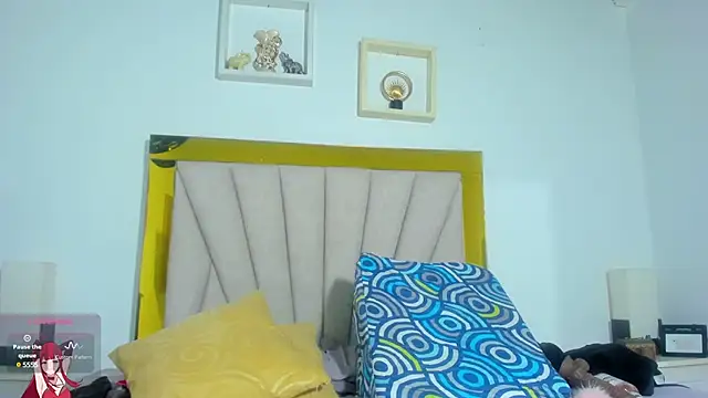 Snapshot of vahiolet_fuentes chatting on 20, 1, 2025 vahiolet fuentes online show from 20, 1, 2025