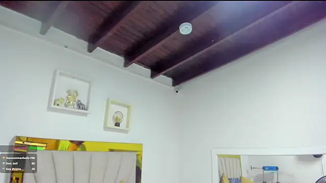 Snapshot of vahiolet_fuentes chatting on 26, 1, 2025 vahiolet fuentes online show from 26, 1, 2025