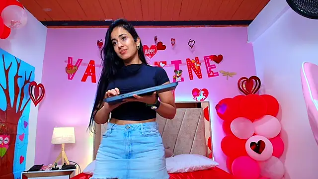 Miia harper  online show from 14, 2, 2025