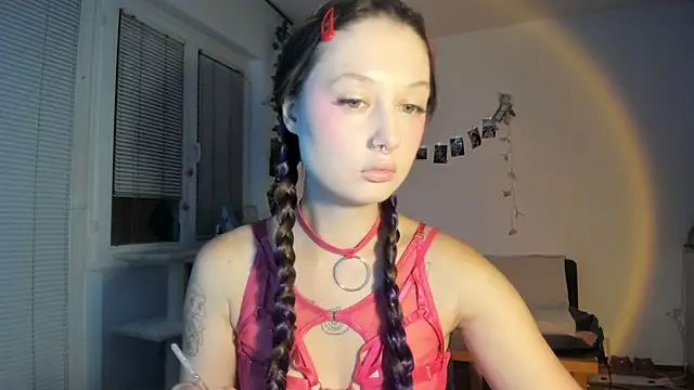 Jenny darling love online show from 9, 11, 2025