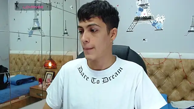 Snapshot of SkinnyBoy_ chatting on 14, 1, 2025 SkinnyBoy online show from 14, 1, 2025