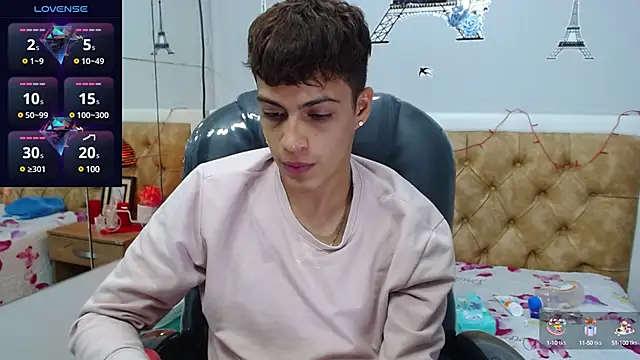Snapshot of SkinnyBoy_ chatting on 5, 2, 2025 SkinnyBoy online show from 5, 2, 2025