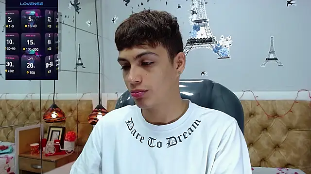 Snapshot of SkinnyBoy_ chatting on 9, 2, 2025 SkinnyBoy online show from 9, 2, 2025
