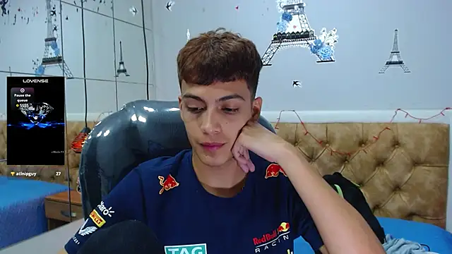Snapshot of SkinnyBoy_ chatting on 7, 3, 2025 SkinnyBoy online show from 7, 3, 2025