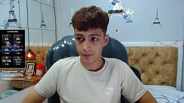 Snapshot of SkinnyBoy_ chatting on 8, 3, 2025 SkinnyBoy online show from 8, 3, 2025