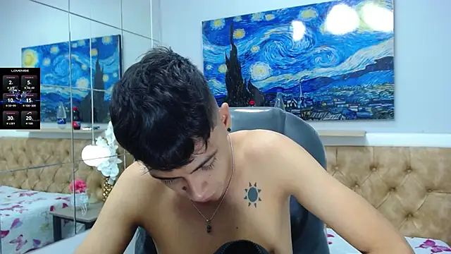 Snapshot of SkinnyBoy_ chatting on 30, 9, 2025 SkinnyBoy online show from 30, 9, 2025