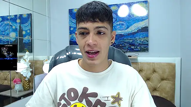Snapshot of SkinnyBoy_ chatting on 5, 10, 2025 SkinnyBoy online show from 5, 10, 2025