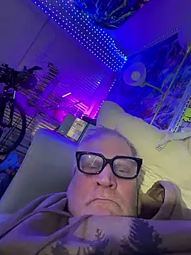 Snapshot of Mimmoromeo1973 chatting on 5, 2, 2026 Mimmoromeo1973 online show from 5, 2, 2026