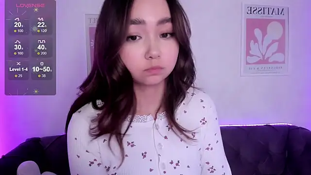 Snapshot of Fluffy_Rose chatting on 25, 2, 2025 Fluffy Rose online show from 25, 2, 2025