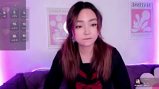 Snapshot of Fluffy_Rose chatting on 4, 3, 2025 Fluffy Rose online show from 4, 3, 2025