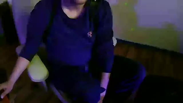 Snapshot of Minm666 chatting on 12, 3, 2025 Minm666 online show from 12, 3, 2025