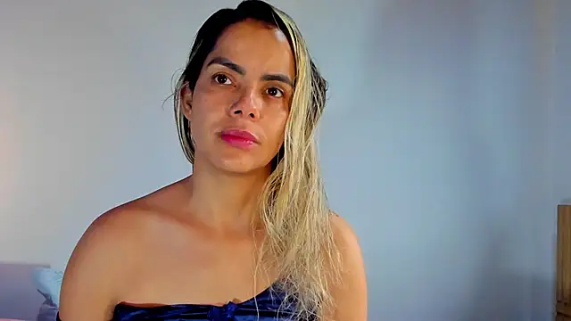 ClaraMariaMon online show from 23, 2, 2025