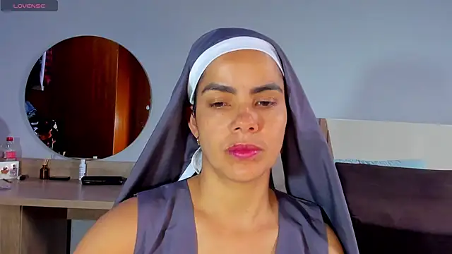 ClaraMariaMon online show from 13, 3, 2025