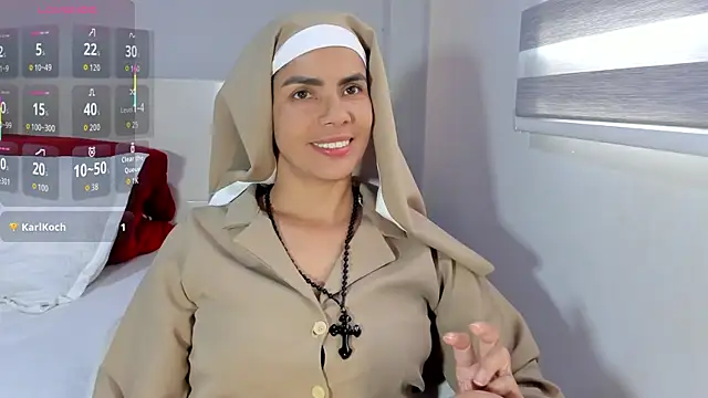 ClaraMariaMon online show from 14, 10, 2025