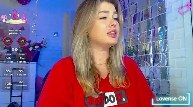 SuchCute online show from 19, 9, 2025