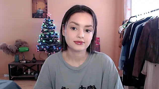 CuteRuby99 online show from 14, 1, 2026