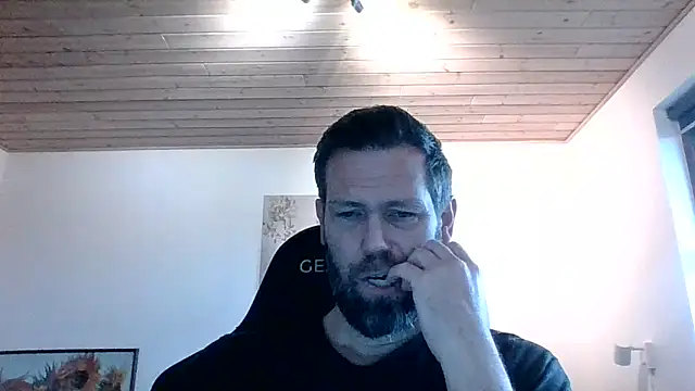 Snapshot of Gotta1 chatting on 18, 1, 2025 Gotta1 online show from 18, 1, 2025